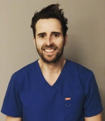 Endodontist Tim Bond